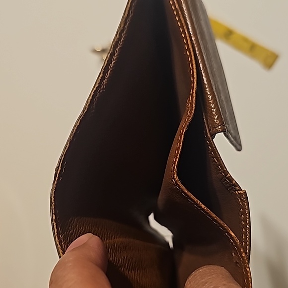 Louis Vuitton Men Wallet - Picture 10 of 17